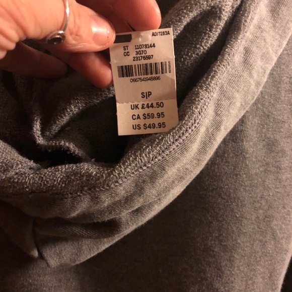 Pink zip up jacket - Picture 4 of 4